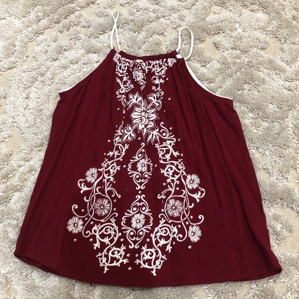 Burgundy floral pattern top
